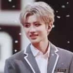 蔡徐坤娱乐吃瓜,揭秘明星背后的故事与争议