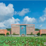 吉林大学珠海学院分数线,录取趋势与专业选择指南”
